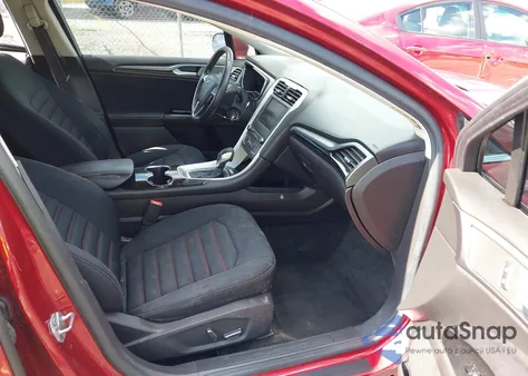 2016 Ford Fusion Se z USA, uszkodzony, nr VIN 3FA6P0H76GR279820